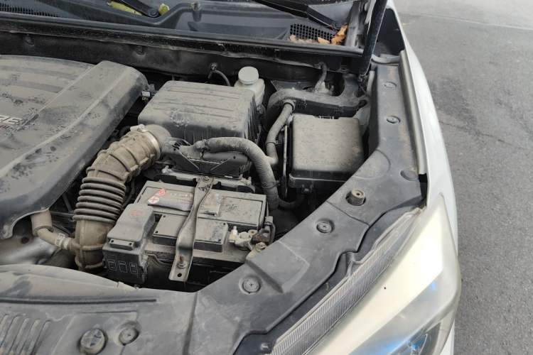 Used CHANGAN CS75 2017 Shangkui Edition 1.5T Automatic Fengxiang Model Engine Bay Left