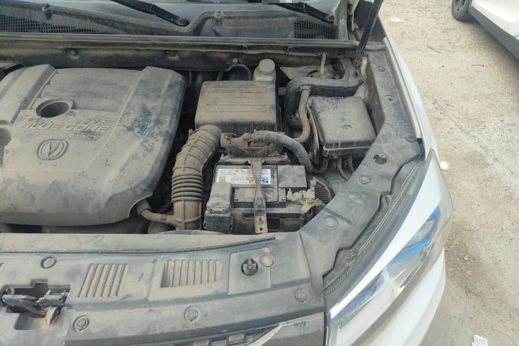Used CHANGAN CS75 2017 Shangkui Edition 1.5T Automatic Fengyue Model Engine Bay Left