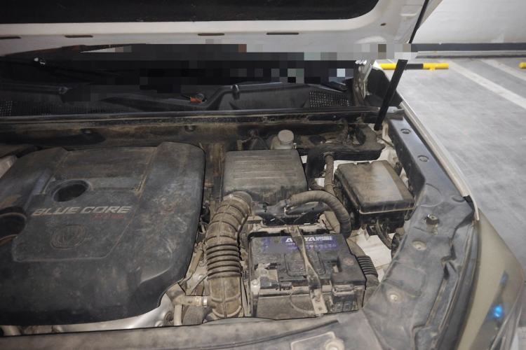 Used CHANGAN CS75 2017 Shangkui Edition 1.5T Manual Fengxiang Model Engine Bay Left