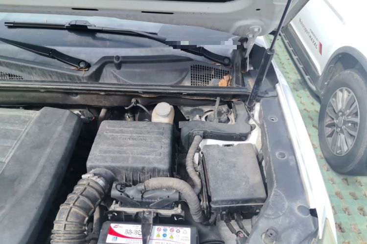 Used CHANGAN CS75 2017 Shangkui Edition 1.5T Automatic Fengxiang Model Engine Bay Left