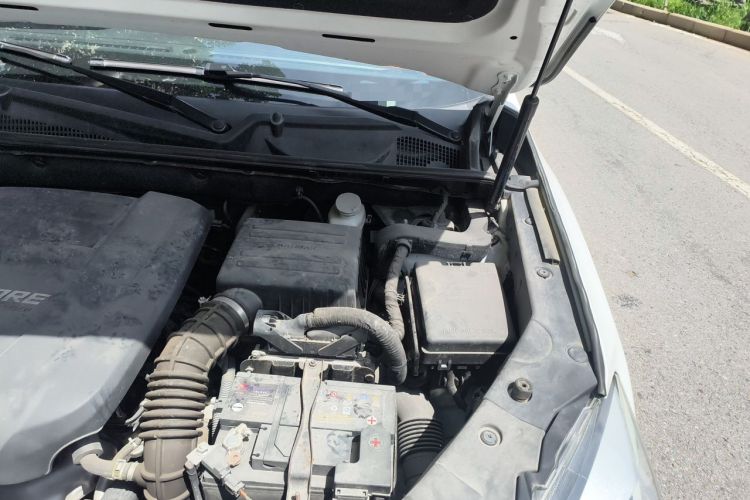 Used CHANGAN CS75 2017 Shangkui Edition 1.5T Manual Fengxiang Model Engine Bay Left