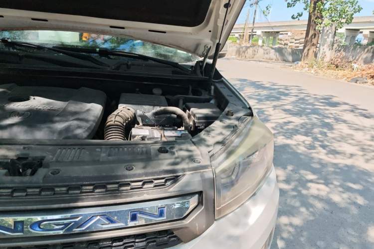 Used CHANGAN CS75 2017 Shangkui Edition 1.5T Manual Fengxiang Model Engine Bay Left
