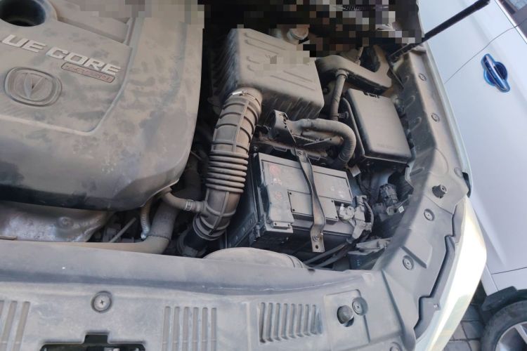 Used CHANGAN CS75 2017 Shangkui Edition 1.5T Automatic Fengxiang Model Engine Bay Left