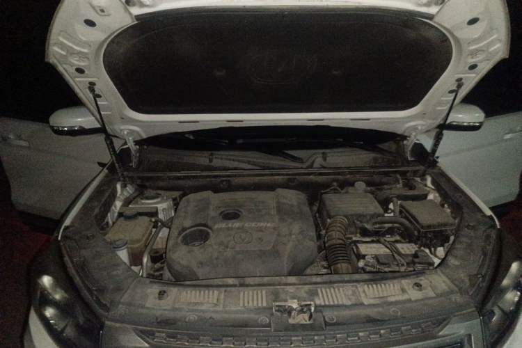 Used CHANGAN CS75 2017 Shangku Edition 1.5T Manual ZhiXiang Model Engine Bay