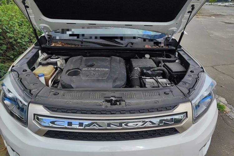 Used CHANGAN CS75 2017 Shangkui Edition 1.5T Automatic Fengxiang Model Engine Bay
