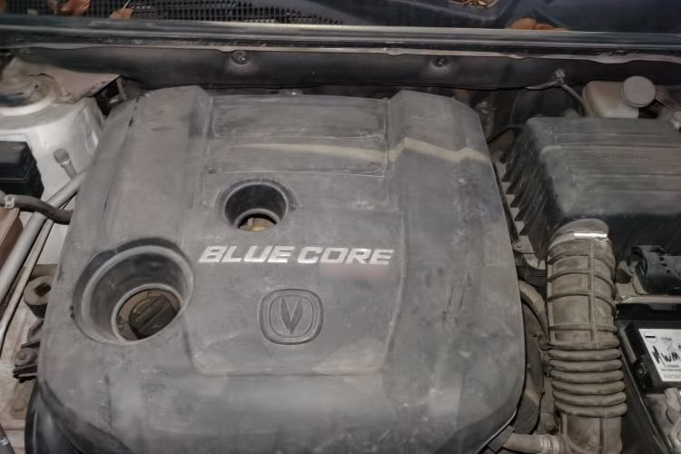 Used CHANGAN CS75 2017 Shangku Edition 1.5T Manual ZhiXiang Model Engine Bay
