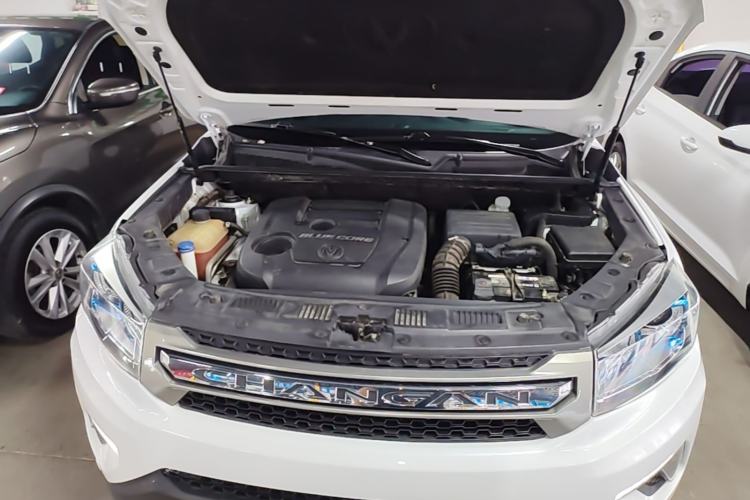 Used CHANGAN CS75 2017 Shangkui Edition 1.5T Automatic Fengxiang Model Engine Bay