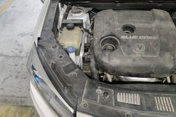 Used CHANGAN CS75 2017 Shangku Edition 1.5T Manual ZhiXiang Model Engine Bay Right