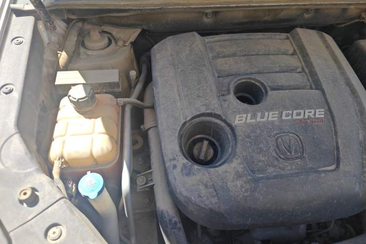 Used CHANGAN CS75 2017 Shangkui Edition 1.5T Automatic Fengxiang Model Engine Bay Right