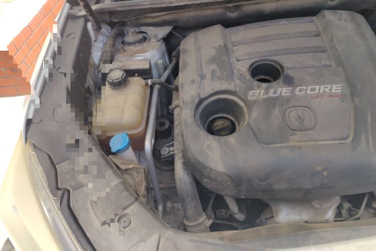 Used CHANGAN CS75 2017 Shangkui Edition 1.5T Manual Fengxiang Model Engine Bay Right