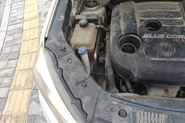 Used CHANGAN CS75 2017 Shangkui Edition 1.5T Automatic Fengyue Model Engine Bay Right