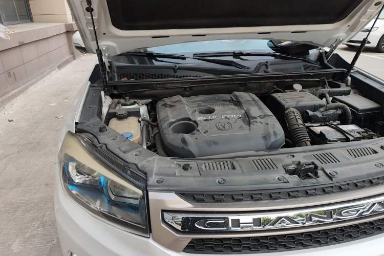 Used CHANGAN CS75 2017 Shangkui Edition 1.5T Automatic Fengyue Model Engine Bay Right
