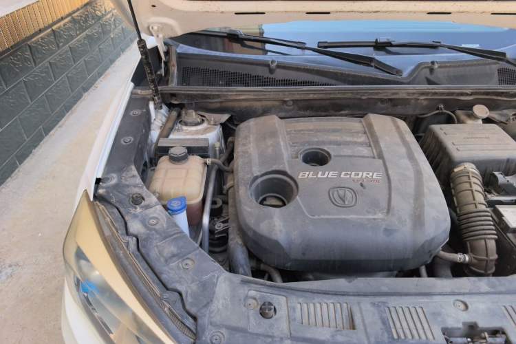 Used CHANGAN CS75 2017 Shangku Edition 1.5T Manual ZhiXiang Model Engine Bay Right