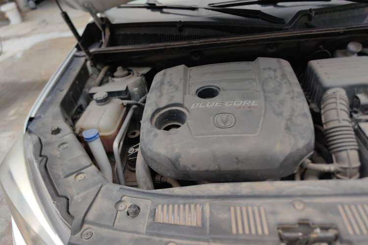 Used CHANGAN CS75 2017 Shangku Edition 1.5T Manual ZhiXiang Model Engine Bay Right