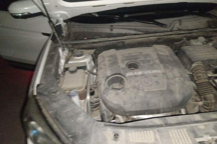 Used CHANGAN CS75 2017 Shangku Edition 1.5T Manual ZhiXiang Model Engine Bay Right