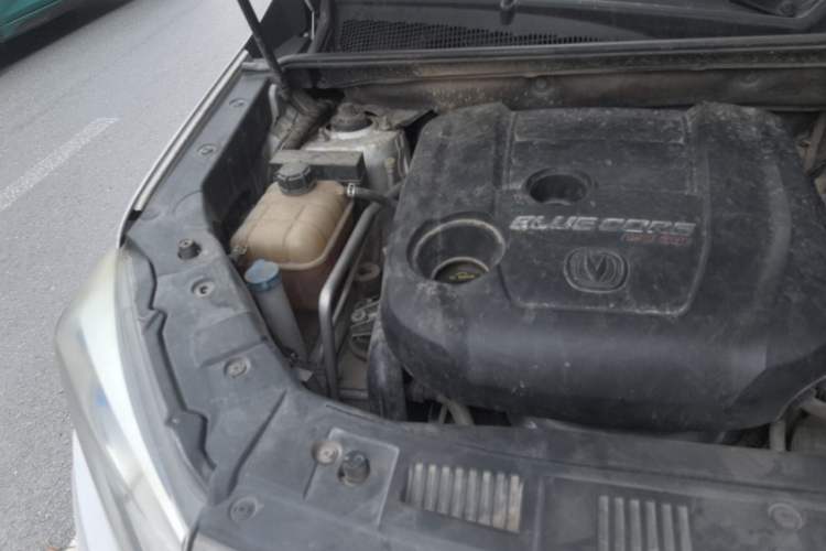 Used CHANGAN CS75 2017 Shangkui Edition 1.5T Automatic Fengxiang Model Engine Bay Right