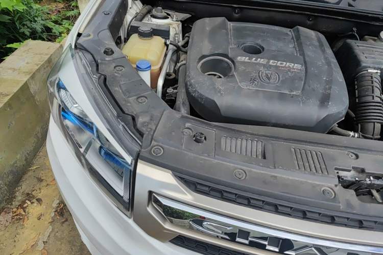 Used CHANGAN CS75 2017 Shangkui Edition 1.5T Automatic Fengxiang Model Engine Bay Right