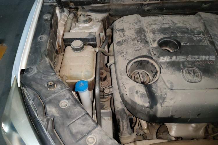 Used CHANGAN CS75 2017 Shangku Edition 1.5T Manual ZhiXiang Model Engine Bay Right