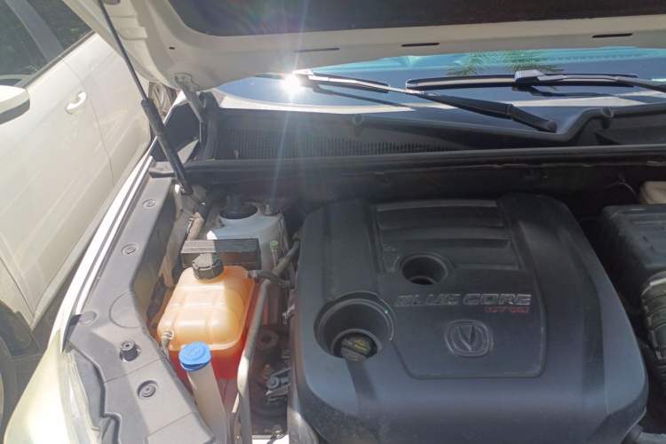 Used CHANGAN CS75 2017 Shangku Edition 1.5T Manual ZhiXiang Model Engine Bay Right