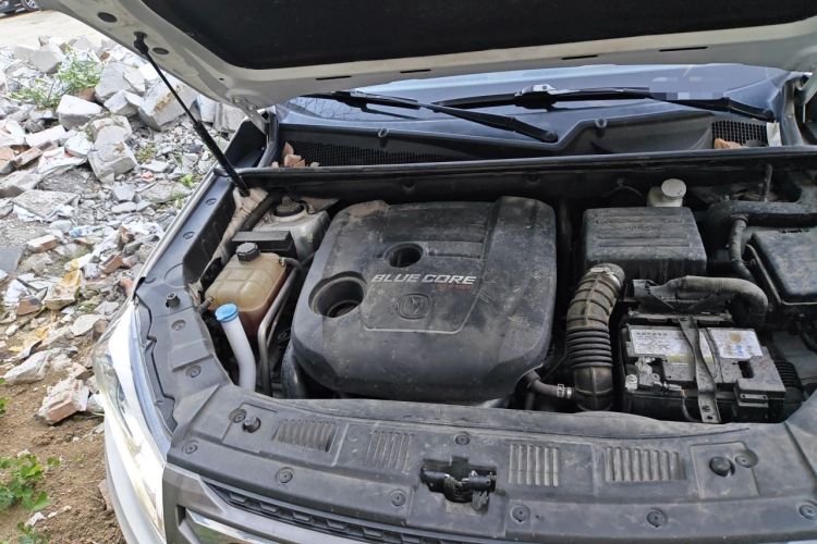 Used CHANGAN CS75 2017 Shangkui Edition 1.5T Manual Fengxiang Model Engine Bay Right