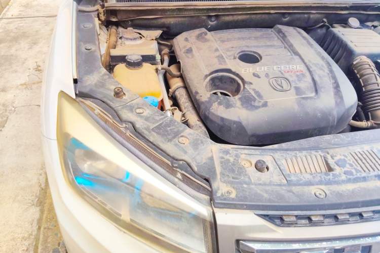 Used CHANGAN CS75 2017 Shangkui Edition 1.5T Automatic Fengxiang Model Engine Bay Right