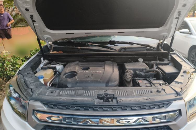 Used CHANGAN CS75 2017 Shangkui Edition 1.5T Automatic Fengxiang Model Engine Bay