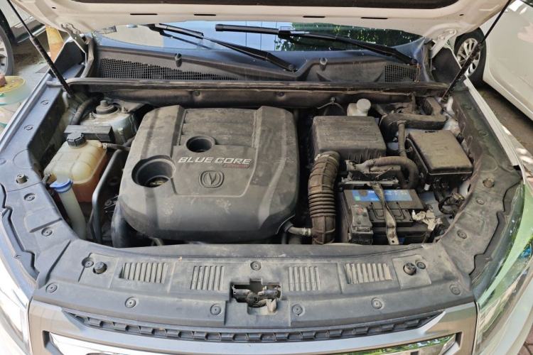 Used CHANGAN CS75 2017 Shangkui Edition 1.5T Automatic Fengyue Model Engine Bay