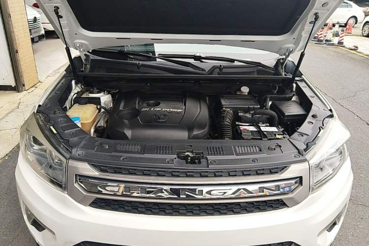 Used CHANGAN CS75 2017 Shangkui Edition 1.5T Automatic Sharp Model Engine Bay