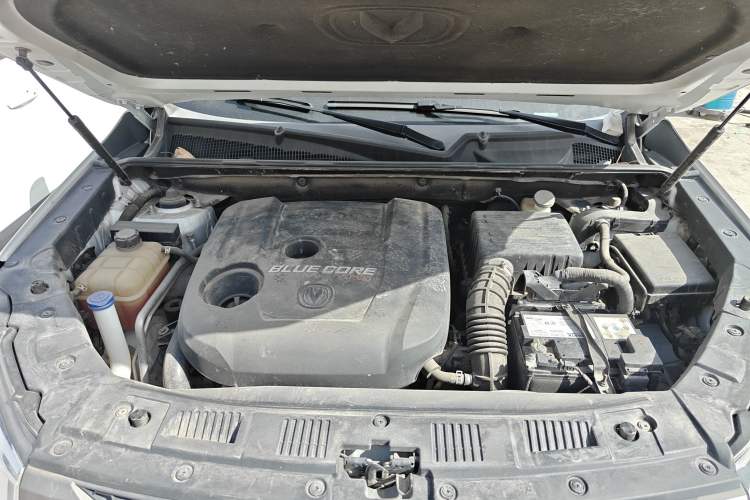 Used CHANGAN CS75 2017 Shangku Edition 1.5T Manual ZhiXiang Model Engine Bay