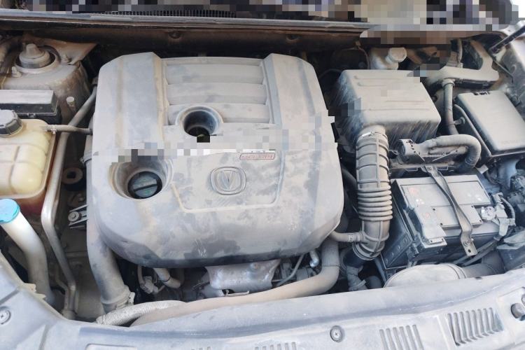 Used CHANGAN CS75 2017 Shangkui Edition 1.5T Automatic Fengxiang Model Engine Bay