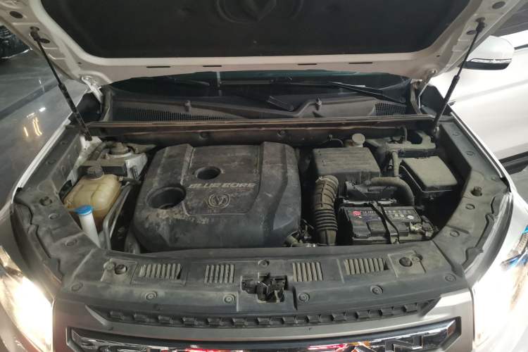 Used CHANGAN CS75 2017 Shangkui Edition 1.5T Automatic Fengxiang Model Engine Bay