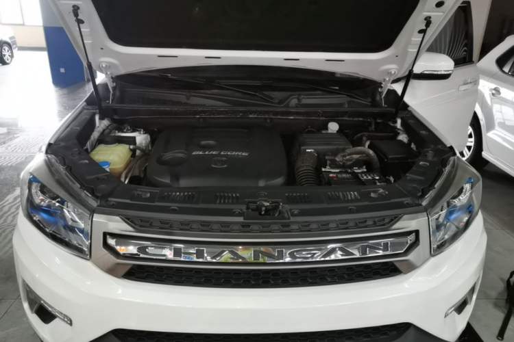 Used CHANGAN CS75 2017 Shangkui Edition 1.5T Automatic Fengxiang Model Engine Bay