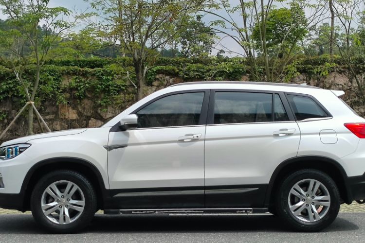 Used CHANGAN CS75 2017 Shangkui Edition 1.5T Automatic Fengxiang Model Exterior 1