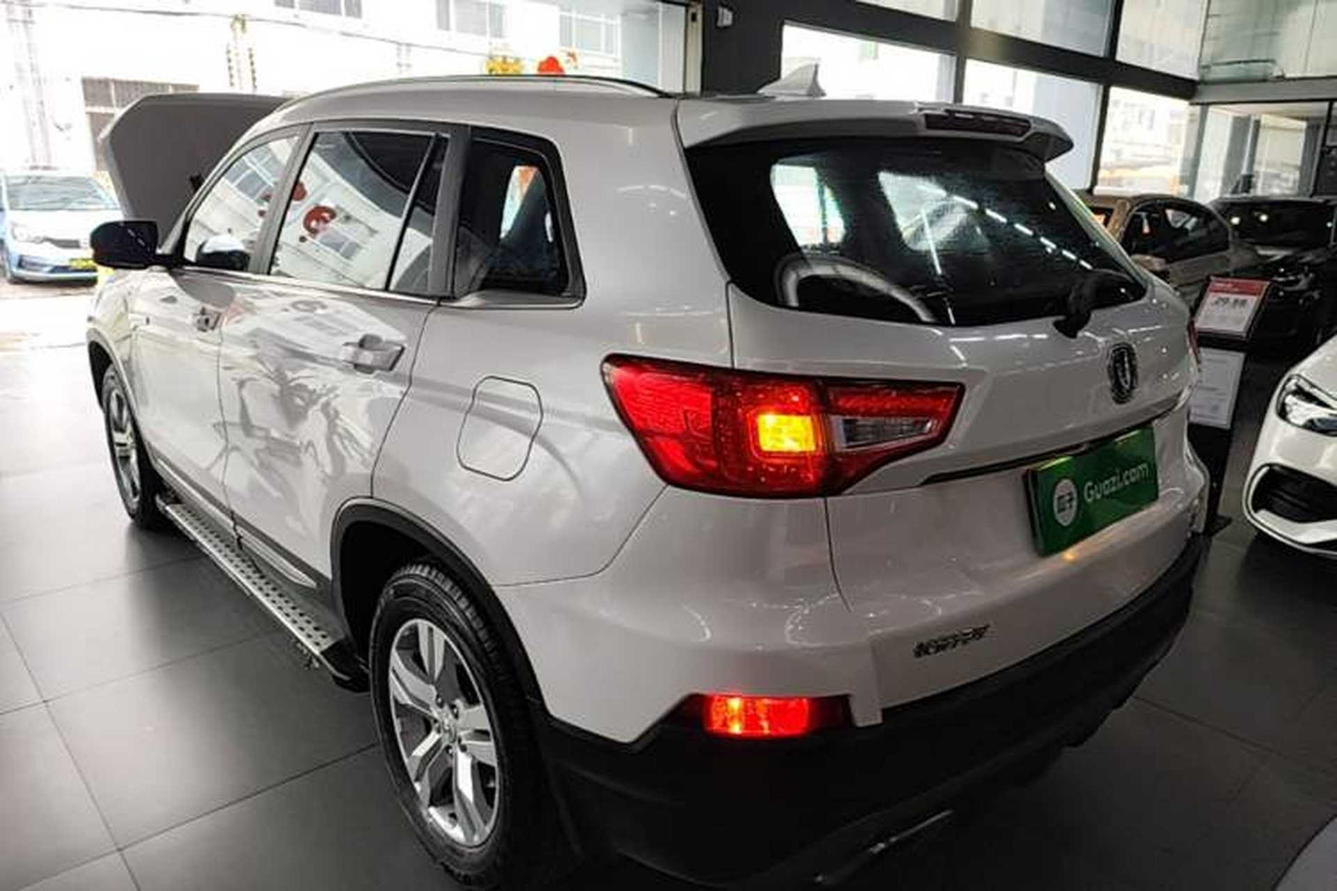 Used CHANGAN CS75 2017 Shangkui Edition 1.5T Automatic Fengxiang Model Exterior 2