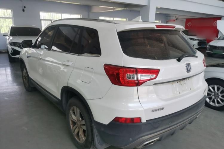Used CHANGAN CS75 2017 Shangkui Edition 1.5T Automatic Fengyu Model Exterior 2