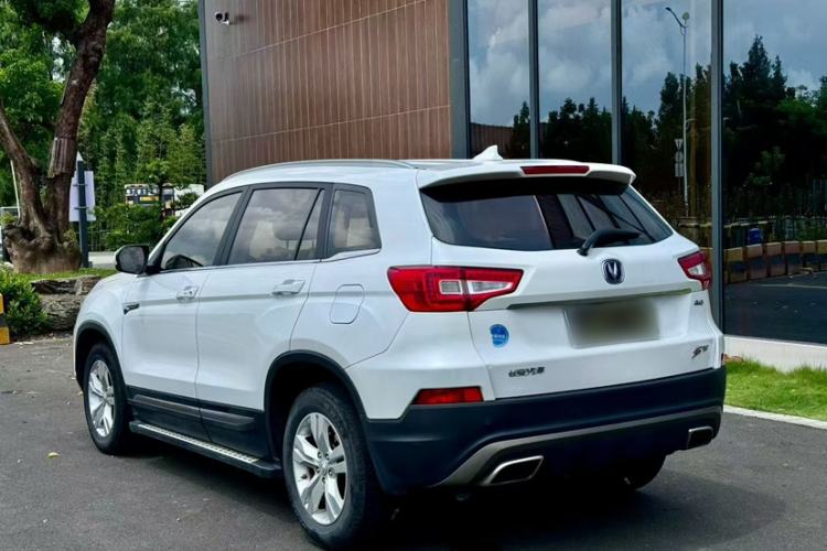 Used CHANGAN CS75 2017 Shangkui Edition 1.8T Automatic All-Wheel-Drive Elite Model Exterior 3