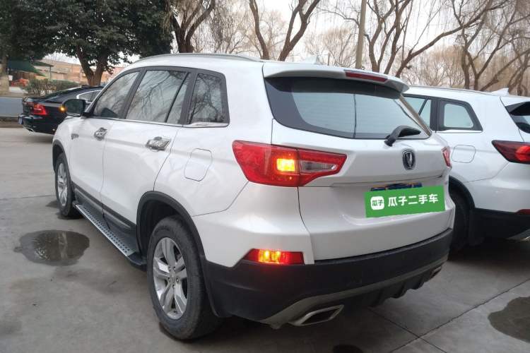 Used CHANGAN CS75 2017 Shangkui Edition 1.5T Automatic Fengyue Model Exterior 3