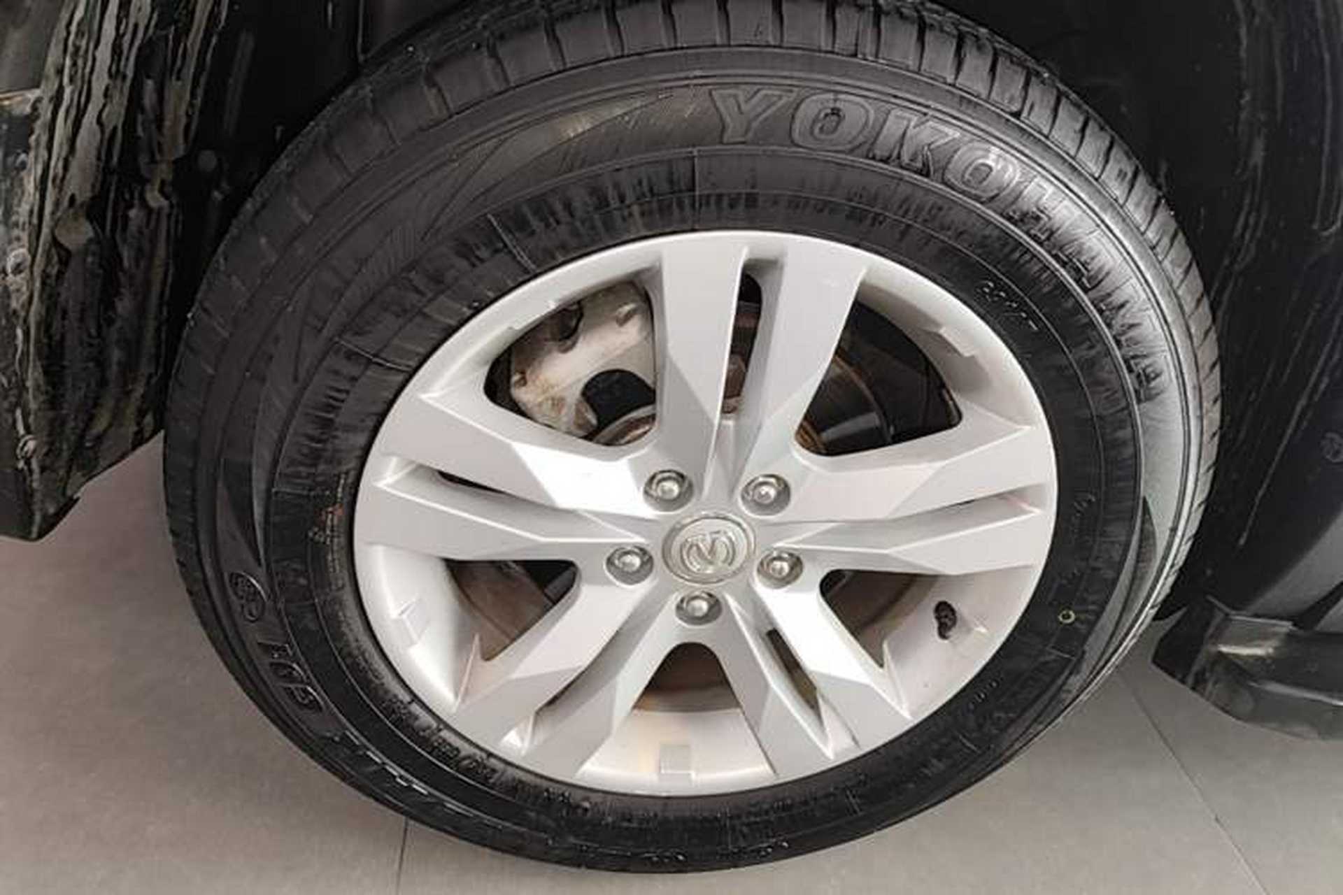 Used CHANGAN CS75 2017 Shangkui Edition 1.5T Automatic Fengxiang Model Exterior 5