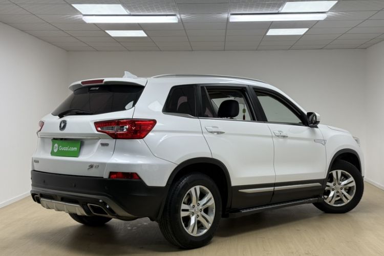 Used CHANGAN CS75 2017 Shangku Edition 1.5T Manual ZhiXiang Model Exterior 5