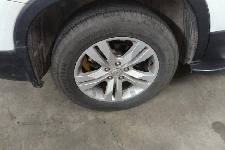 Used CHANGAN CS75 2017 Shangku Edition 1.5T Manual ZhiXiang Model Exterior 5