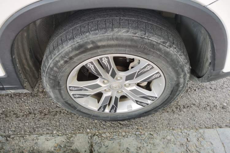 Used CHANGAN CS75 2017 Shangkui Edition 1.5T Automatic Fengxiang Model Exterior 7