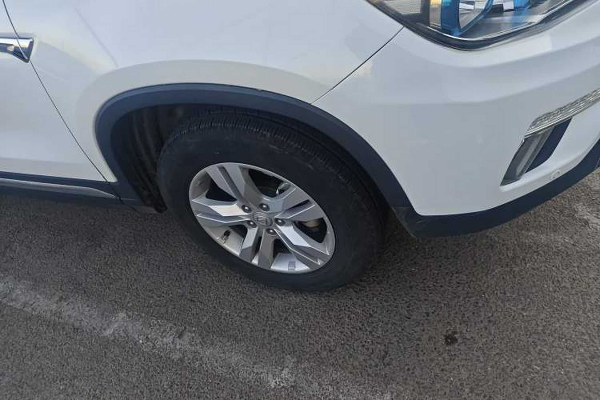 Used CHANGAN CS75 2017 Shangku Edition 1.5T Manual ZhiXiang Model Exterior 7