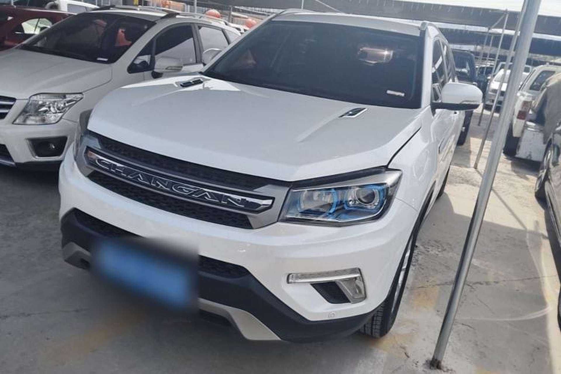 Used CHANGAN CS75 2017 Shangkui Edition 1.5T Automatic Fengyue Model Front Left 45 Deg