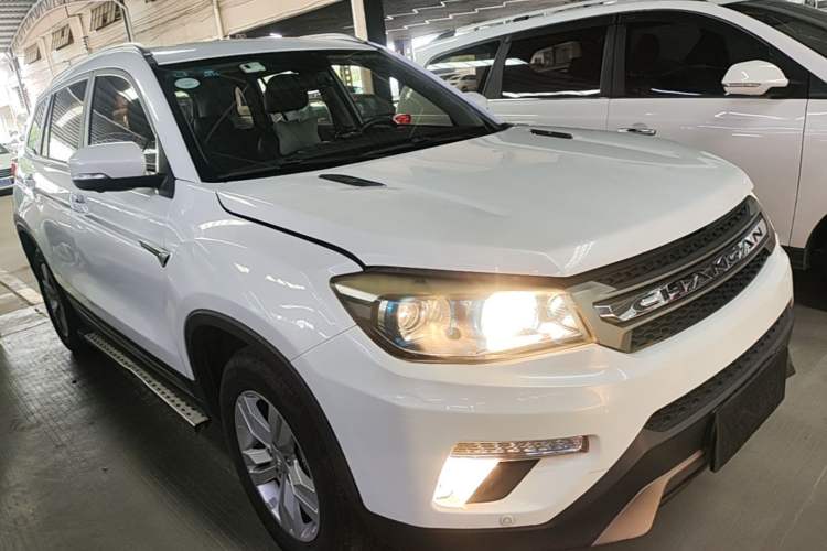 Used CHANGAN CS75 2017 Shangkui Edition 1.8T Automatic All-Wheel-Drive Elite Model Front Right 45 Deg