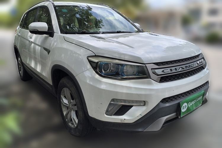 Used CHANGAN CS75 2017 Shangku Edition 1.5T Manual ZhiXiang Model Front Right 45 Deg