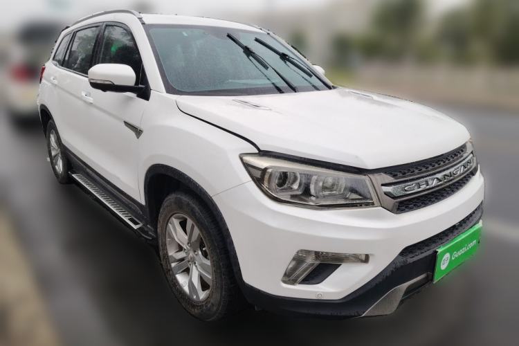 Used CHANGAN CS75 2017 Shangkui Edition 1.5T Manual Luxury Model Front Right 45 Deg