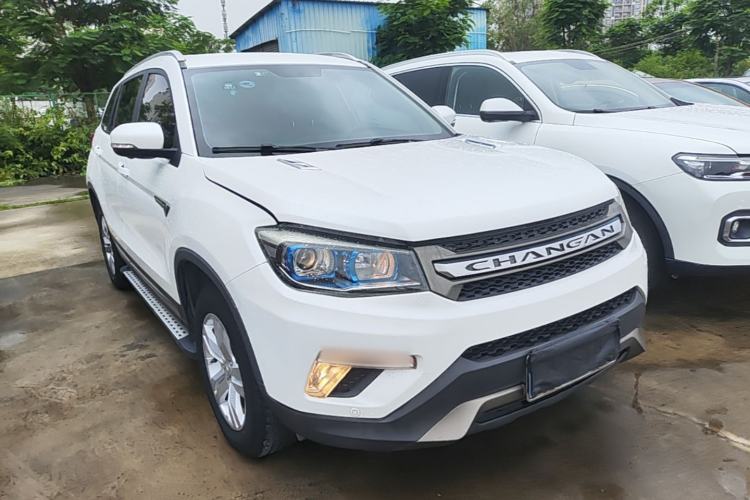Used CHANGAN CS75 2017 Shangkui Edition 1.5T Automatic Fengxiang Model Front Right 45 Deg