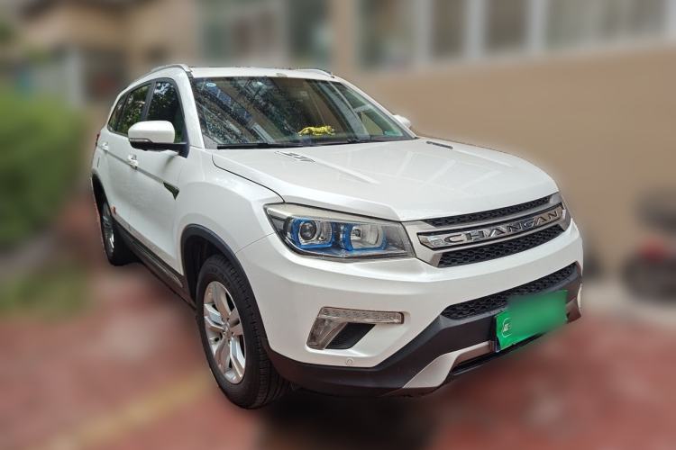Used CHANGAN CS75 2017 Shangkui Edition 1.5T Automatic Fengxiang Model Front Right 45 Deg