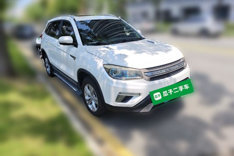 Used CHANGAN CS75 2017 Shangkui Edition 1.5T Manual Fengxiang Model Front Right 45 Deg