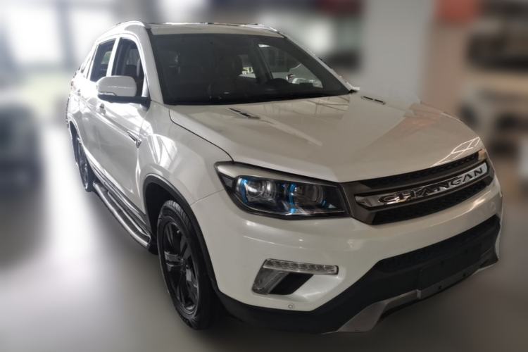 Used CHANGAN CS75 2017 Shangkui Edition 1.5T Automatic Fengyue Model Front Right 45 Deg